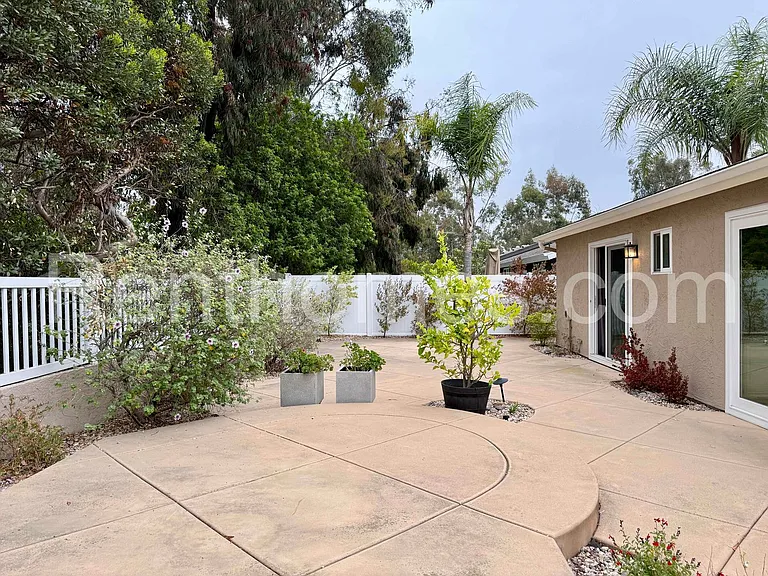 11339 Red Cedar Ln — Photo 27