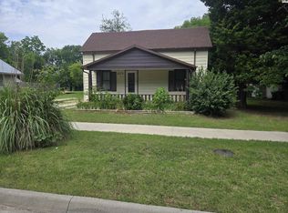 213 N Lincoln St, Hillsboro, KS 67063