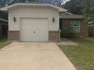 8931 Shady Vista Ln, Houston, TX 77028