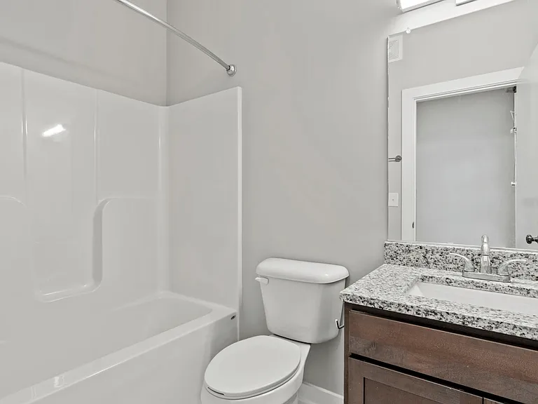 Roper House — Photo 6