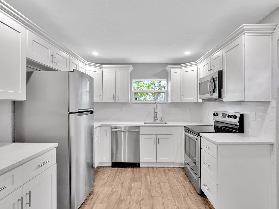 1st image of 2223 Gordon St APT B