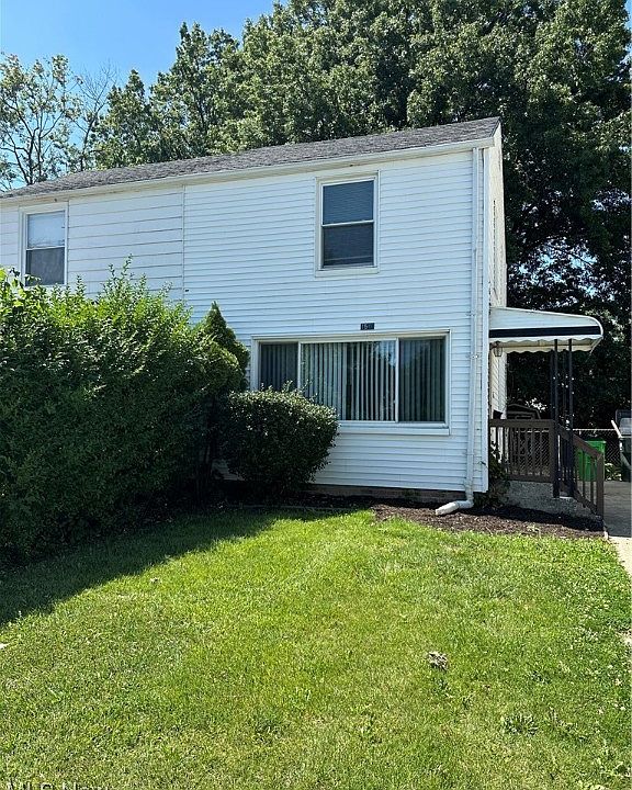 1st image of 1540 E 256th Right