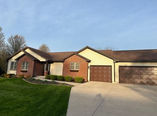 1780 Lunde Cir, Stoughton, WI 53589
