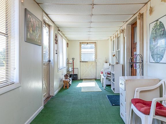 4th image of 417 Mosgrove St