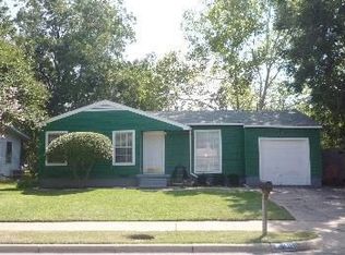 1822 Herschel St, Arlington, TX 76010