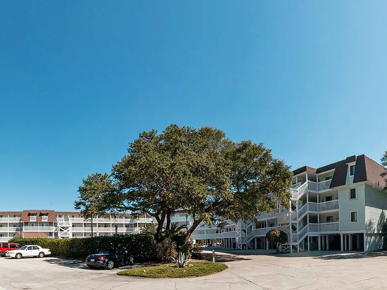 2302A Surfrider Cir — Photo 23