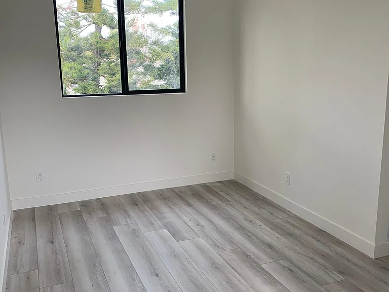 den/office space