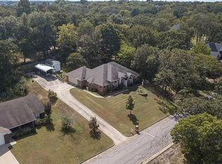 2221 Shirley St, Durant, OK 74701