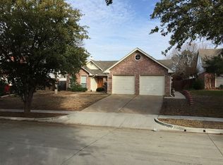 5517 Bryce Canyon Dr, Fort Worth, TX 76137