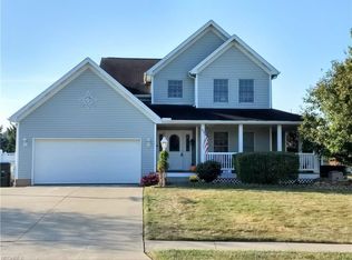 1437 W Chester Dr, Louisville, OH 44641