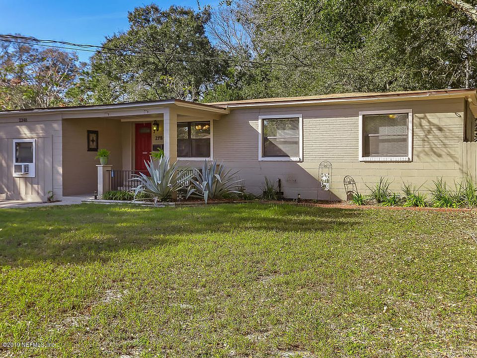 1st image of 2348 PINE SUMMIT Drive