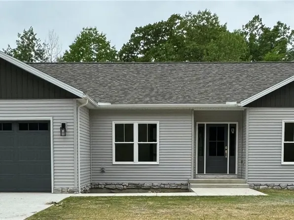 1224 Skyline Ln, Warren, OH 44484