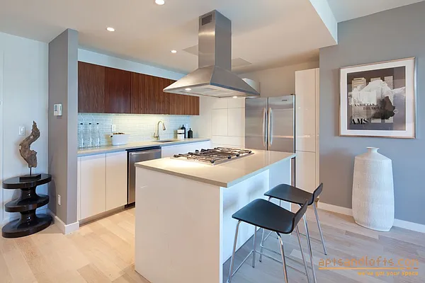 Rented by aptsandlofts.com | media 89