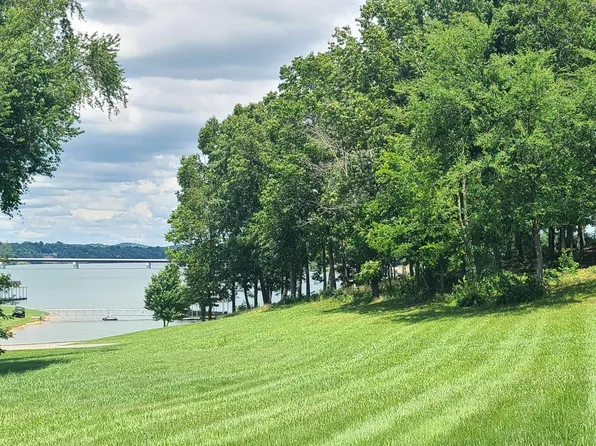 LOT-92R Majestic Cir, Dandridge, TN 37725