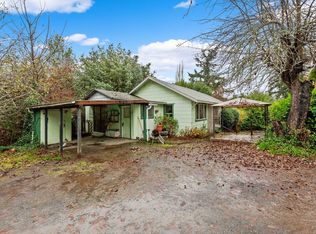 355 S Folsom Ct, Coquille, OR 97423