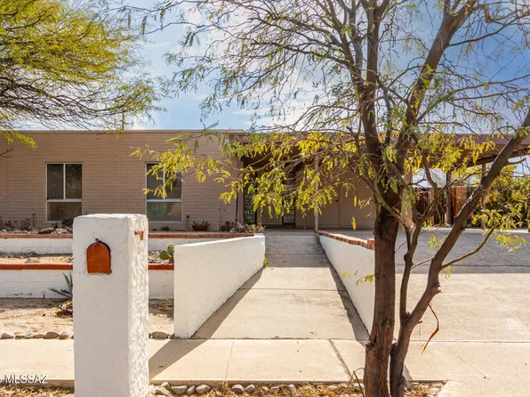 9482 E Calle Eunice, Tucson, AZ 85715