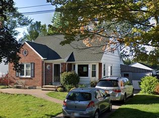 80 Sandra Pl, Hamburg, NY 14075