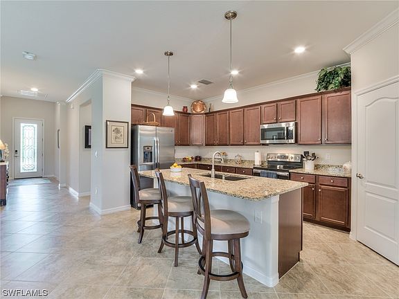2nd image of 10569 Pistoia Dr