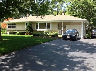 509 N Hill Rd, McHenry, IL 60051