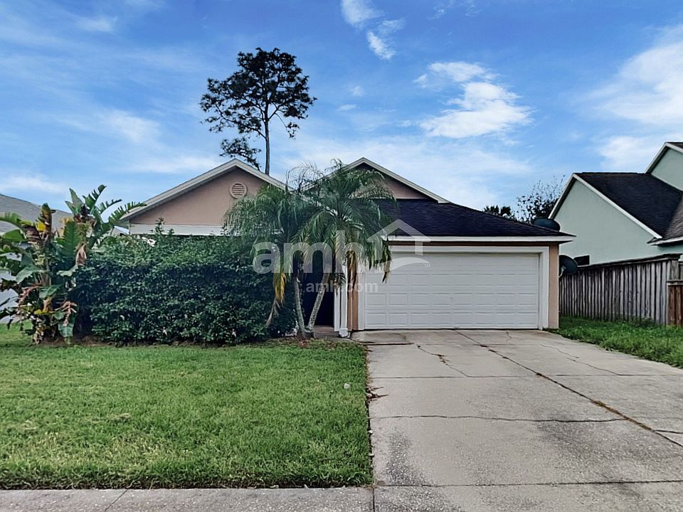 1st image of 1304 Carlson Dr