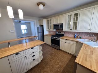 2010 W Concord Pl, Chicago, IL 60647