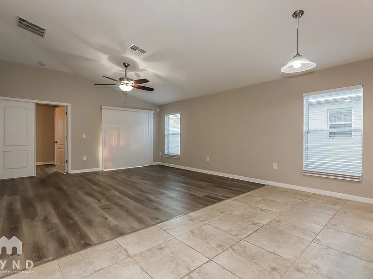 10313 Summer Azure Dr — Photo 8