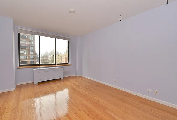 Rented by Verus Real Estate | media 3