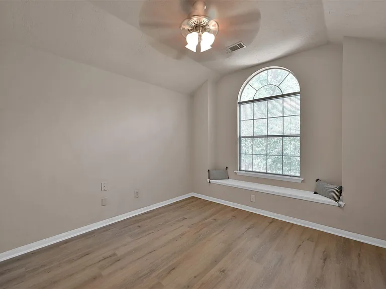 30 Hidden Meadow Dr — Photo 22
