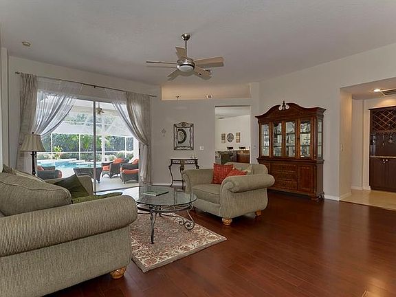 5th image of 3518 Autumn Glen Dr