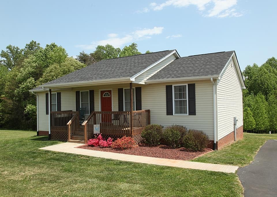 1st image of 608 Cornfield Ln
