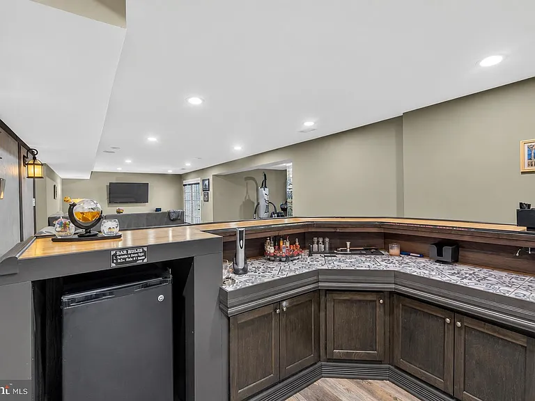 8147 Cancun Ct — Photo 50
