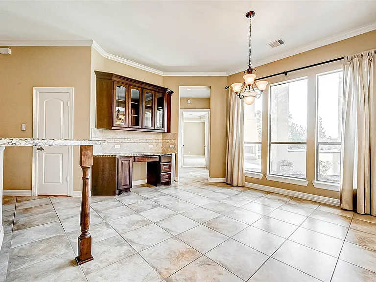 2914 Cotswold Ln — Photo 14