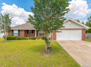 406 Plate Dr, Crestview, FL 32539