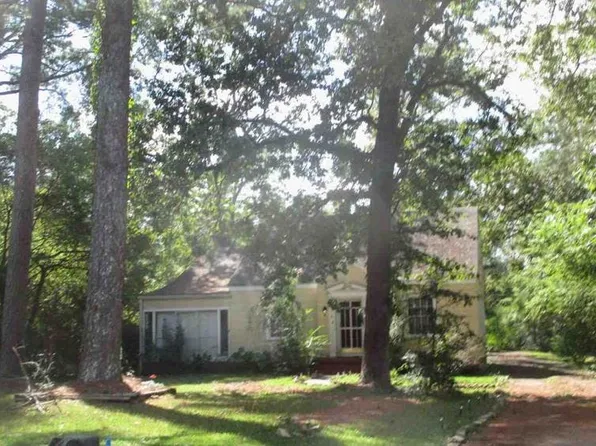 135 Cooper Rd, Jackson, MS 39212