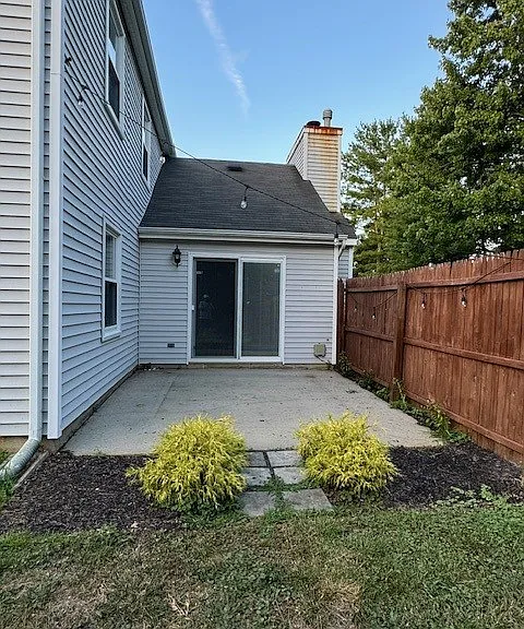 6 Holmes Ct — Photo 16