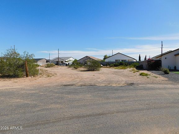 2nd image of 34661 N PALM Drive #321