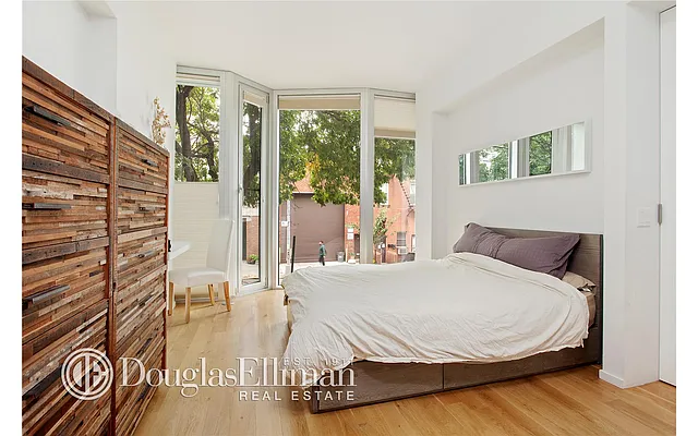 Sold by Douglas Elliman | media 19