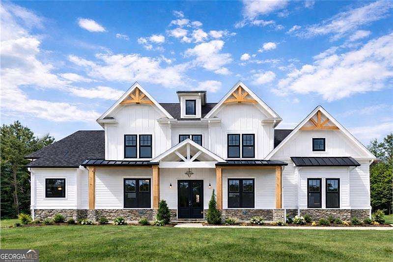 1st image of 121 Palisade Dr