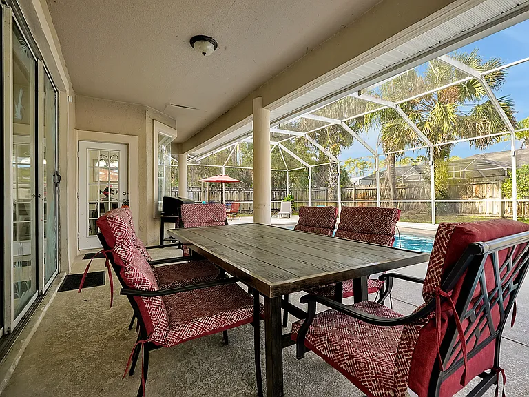36 Pinetree Dr — Photo 47