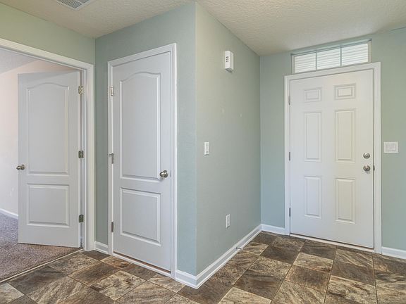 5th image of 2316 Bonnie Lakes Dr