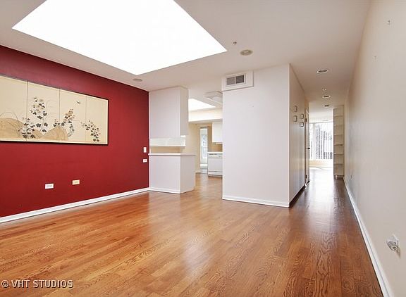 3rd image of 1925 Lake Ave Unit 313