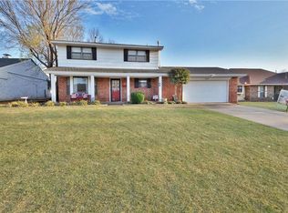 114 Orchard Dr, Midwest City, OK 73110
