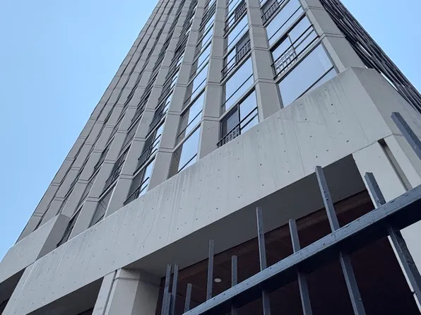 345 W Fullerton Pkwy APT 2105, Chicago, IL 60614