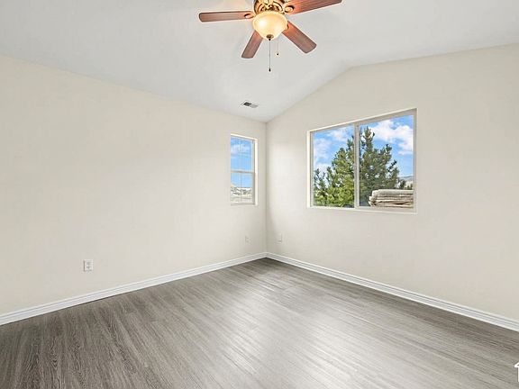4th image of 2159 N 2080 W