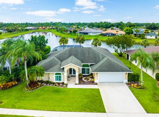 150 Monterey Way, Royal Palm Beach, FL 33411