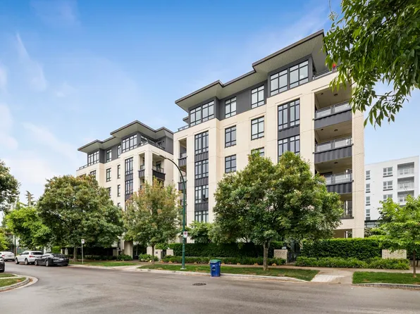 168 E 35th Ave #308, Vancouver, BC V5W 1A6