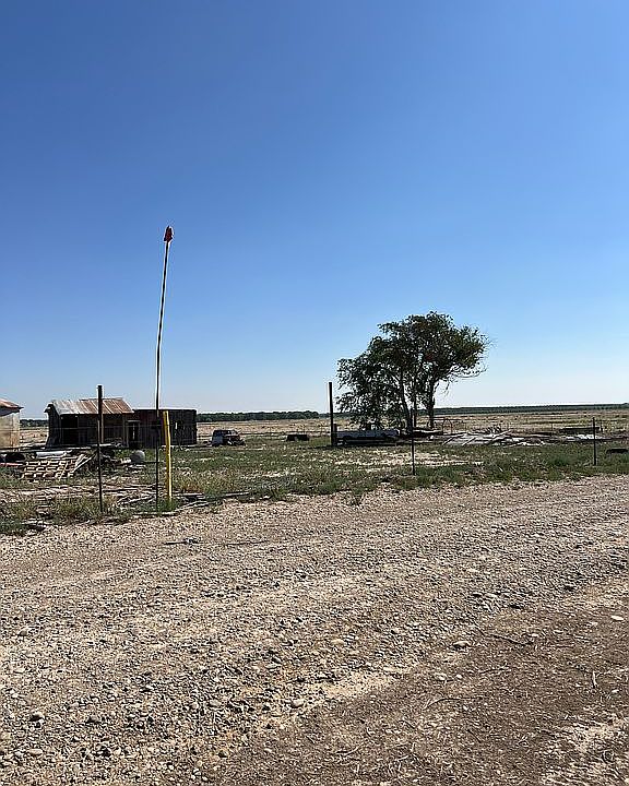 2nd image of E Of 3401 Johnson Rd