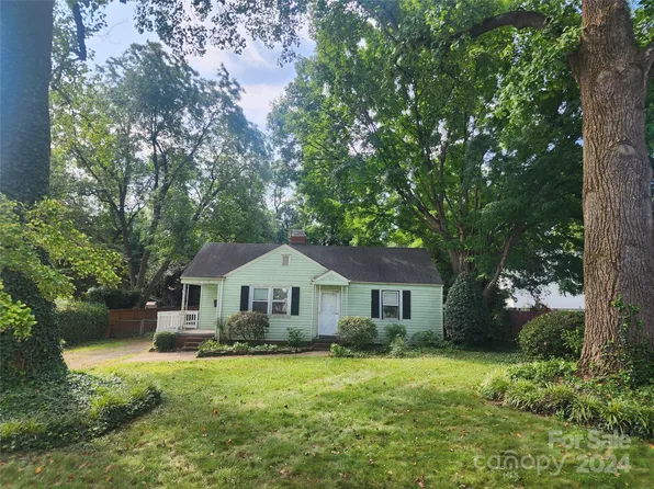 853 Wriston Pl, Charlotte, NC 28209
