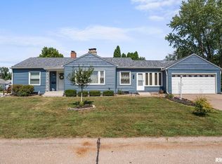 2145 37th St, Rock Island, IL