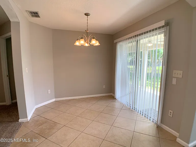 1213 Harbour Town Dr — Photo 18